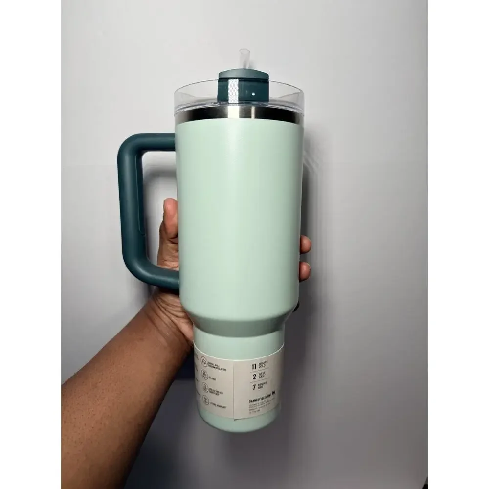 Stanley X Target CUDDLE COLLAB 40oz Set | BLACK, ROSE BOUQUET, OCEAN SPRAY GREEN - Picture 13 of 15